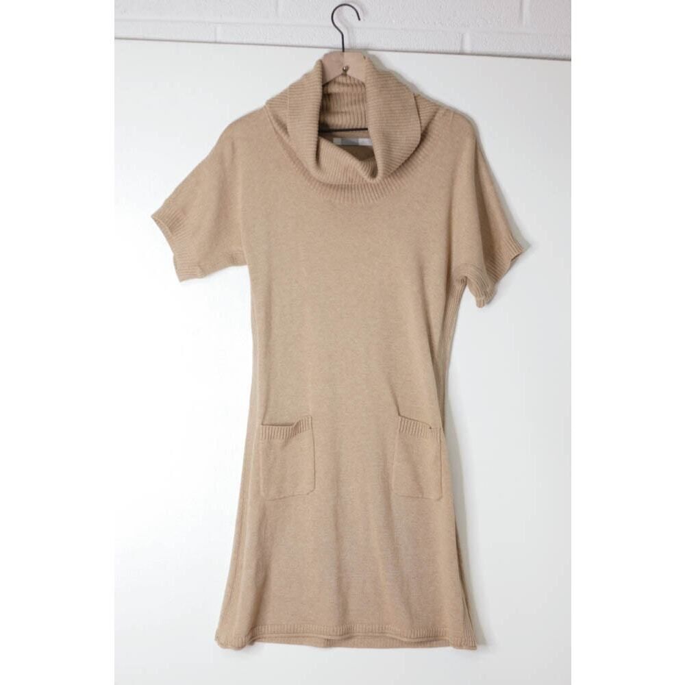 Athleta Sweater Dress Medium Tan Cowl Neck Mini Ribbed Knit 2 Pockets Cozy Beige - Picture 2 of 7